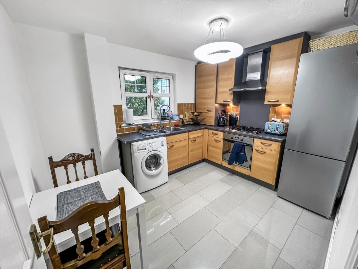 Comfortable 2 Bedroom Flat In The City Centre Edimburgo Exterior foto